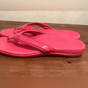 Vionic Women's Tide II Toe Post Sandal size 11